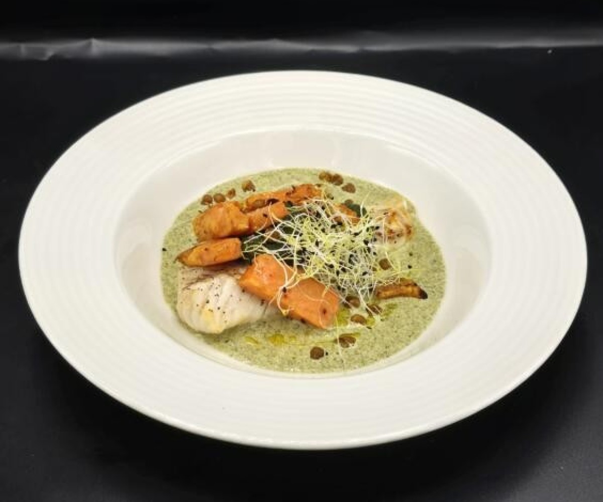 <h6 class='prettyPhoto-title'>Dos de cabillaud fafa, patate douce rôtie au beurre fumé et pois chiche croustillants </h6>