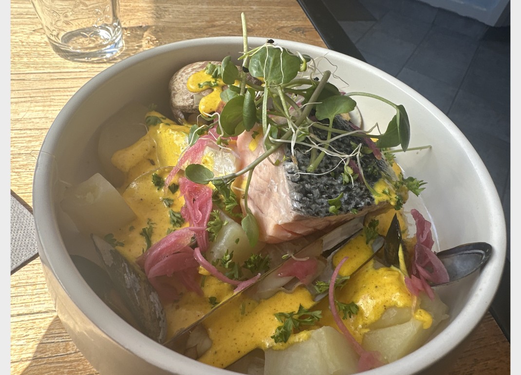 <h3 class='prettyPhoto-title'>LA CHOUCROUTE </h3>
