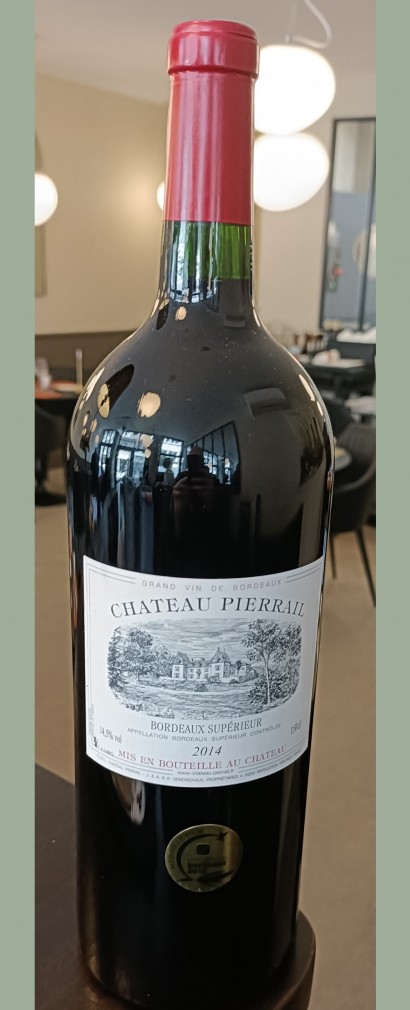 <h6 class='prettyPhoto-title'>Château Pierrail 2016 Réserve </h6>