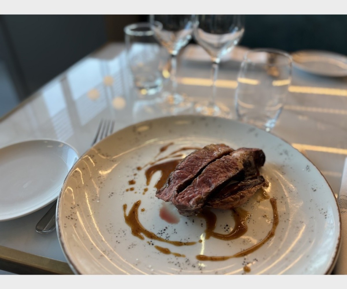<h6 class='prettyPhoto-title'>Entrecôte</h6>