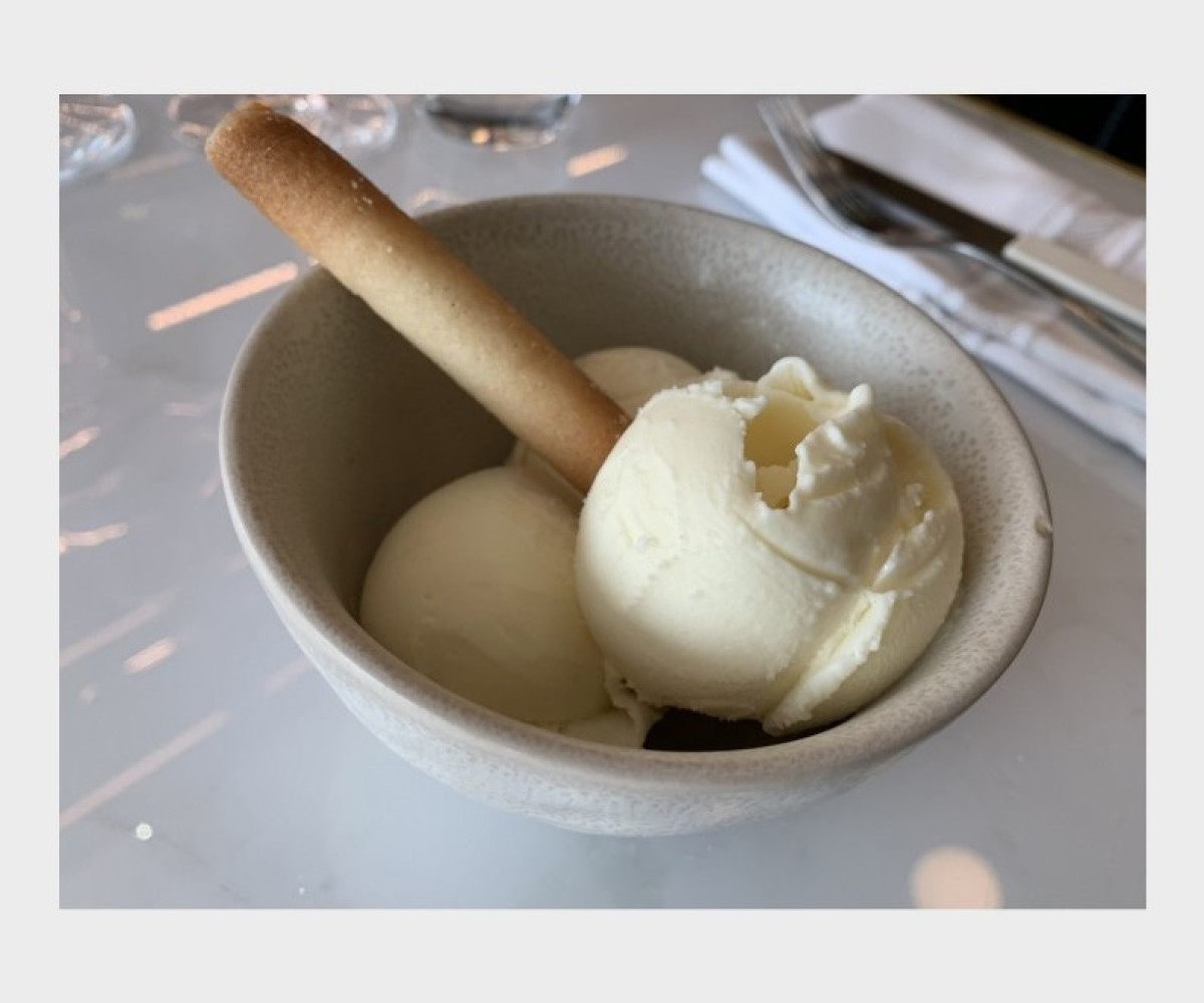<h6 class='prettyPhoto-title'>Petite Italie</h6>