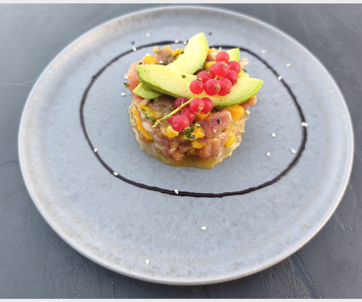 <h3 class='prettyPhoto-title'>Tartare de Thon</h3>