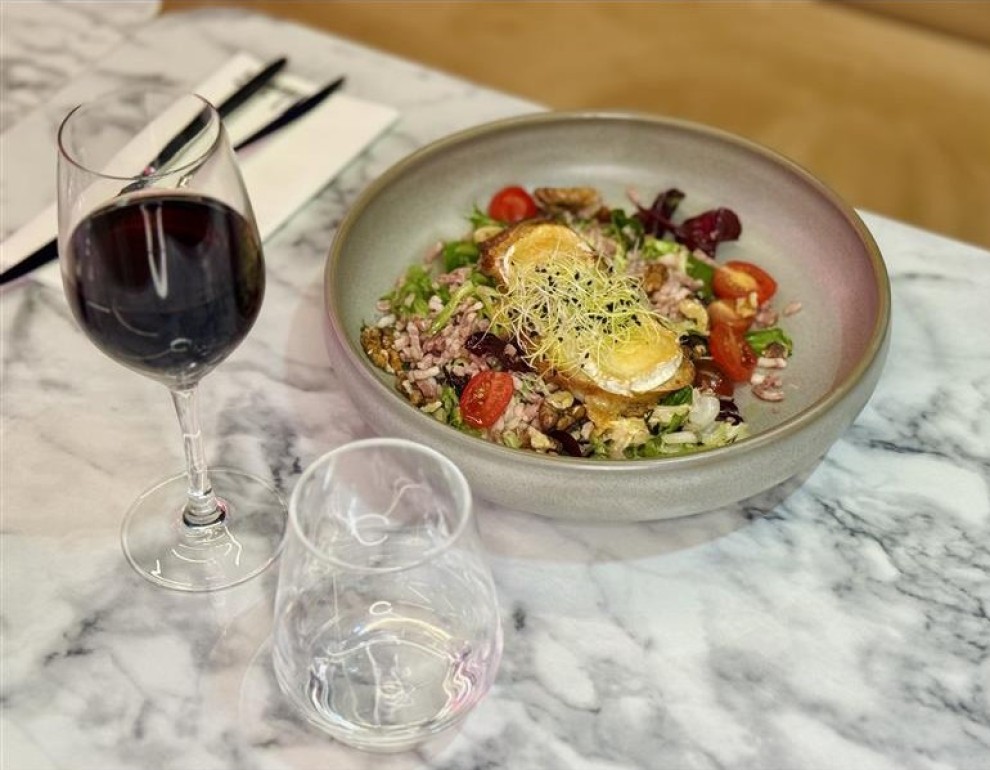 <h6 class='prettyPhoto-title'>La petite chèvre chaude avec lardons </h6>