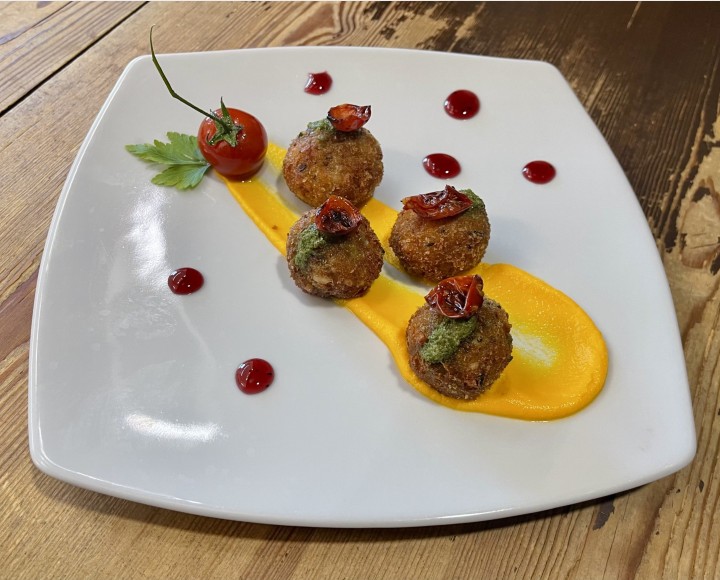 <h6 class='prettyPhoto-title'>Polpette di calamaro </h6>