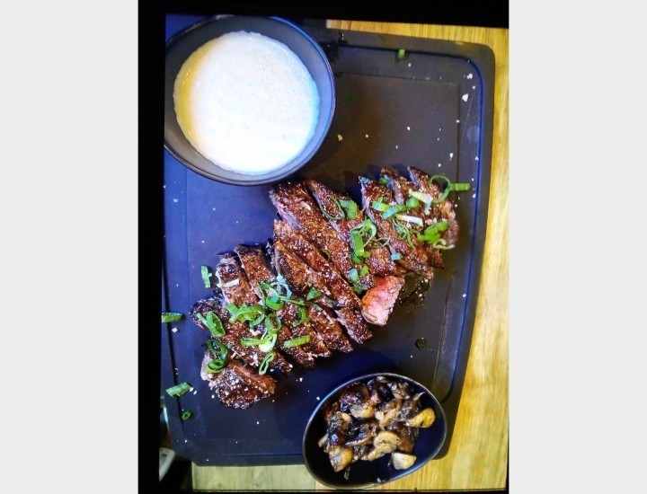 <h3 class='prettyPhoto-title'> LA VIANDE D’ALEX LIMOUSINE supp 6€</h3>