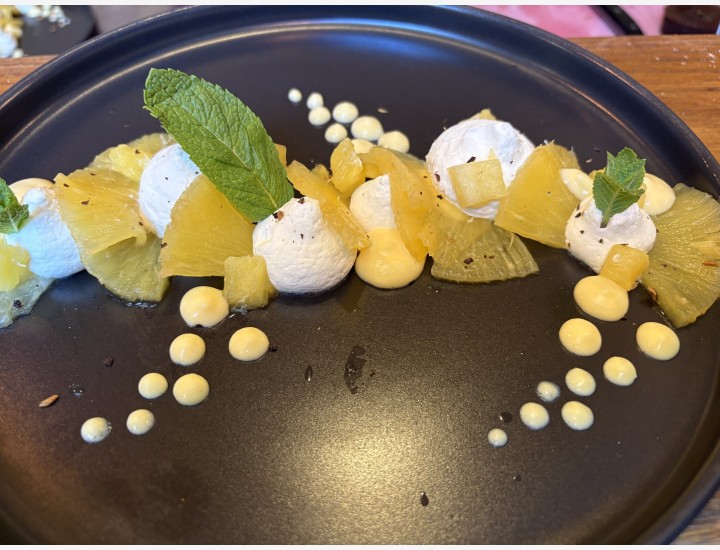 <h3 class='prettyPhoto-title'>L’ANANAS </h3>
