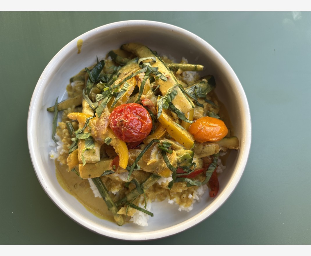 <h3 class='prettyPhoto-title'>LE CURRY D’ÉTÉ ( plat végétarien)</h3>