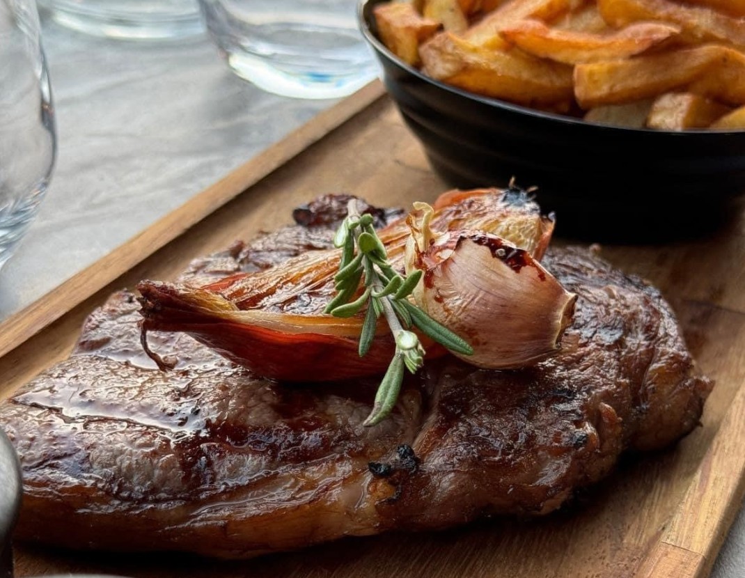 <h6 class='prettyPhoto-title'>Entrecôte Wagyu (viande d'exception)</h6>
