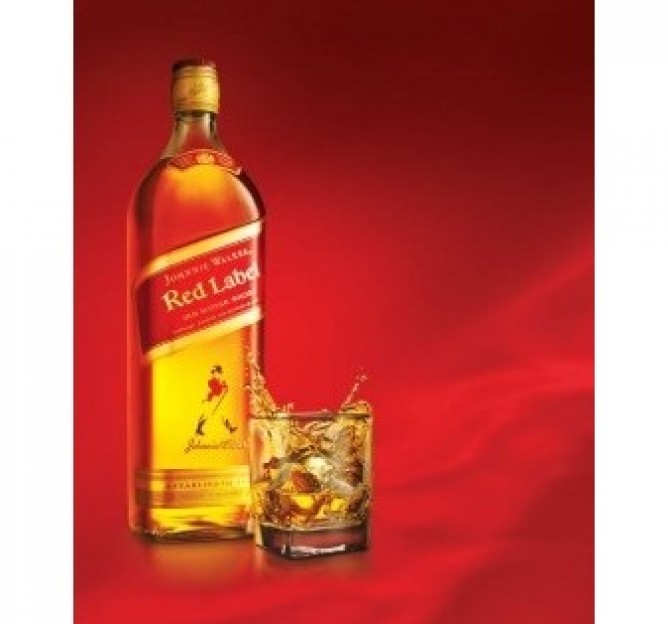 <h6 class='prettyPhoto-title'>Johnny Walker RED	</h6>