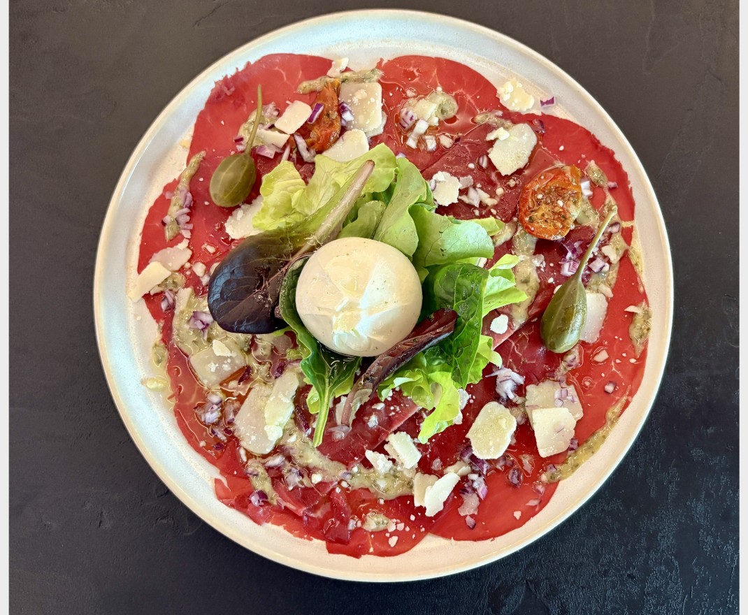 <h6 class='prettyPhoto-title'>Carpaccio Tradition 160 g</h6>