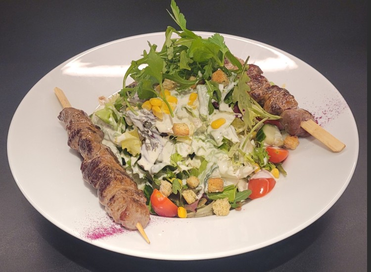 <h6 class='prettyPhoto-title'>牛肉のサラダ</h6>