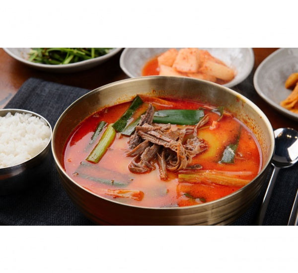 <h6 class='prettyPhoto-title'>N°23, Spicy Beef Soup</h6>
