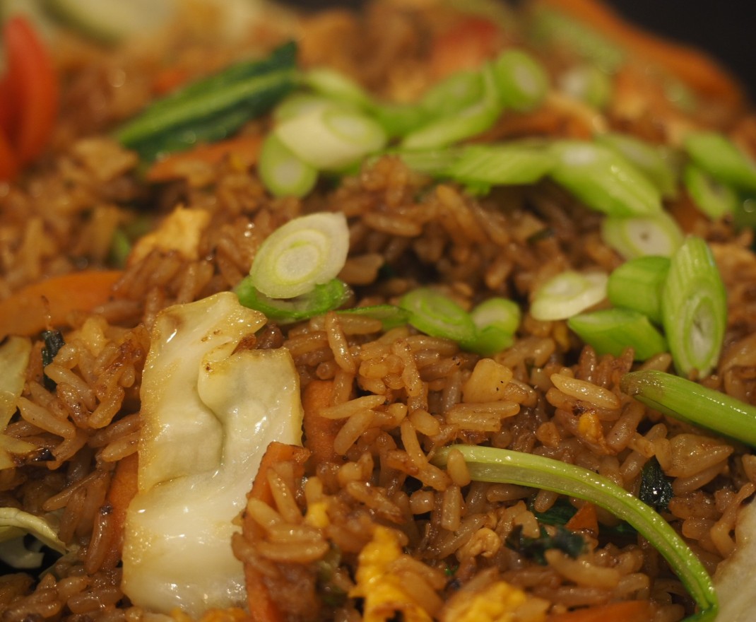 <h6 class='prettyPhoto-title'>Nasi Goreng</h6>