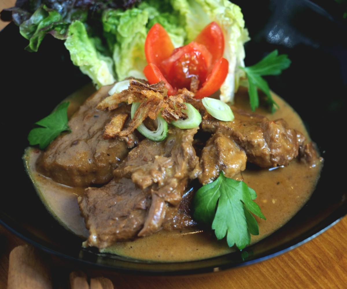 <h6 class='prettyPhoto-title'>Rendang</h6>