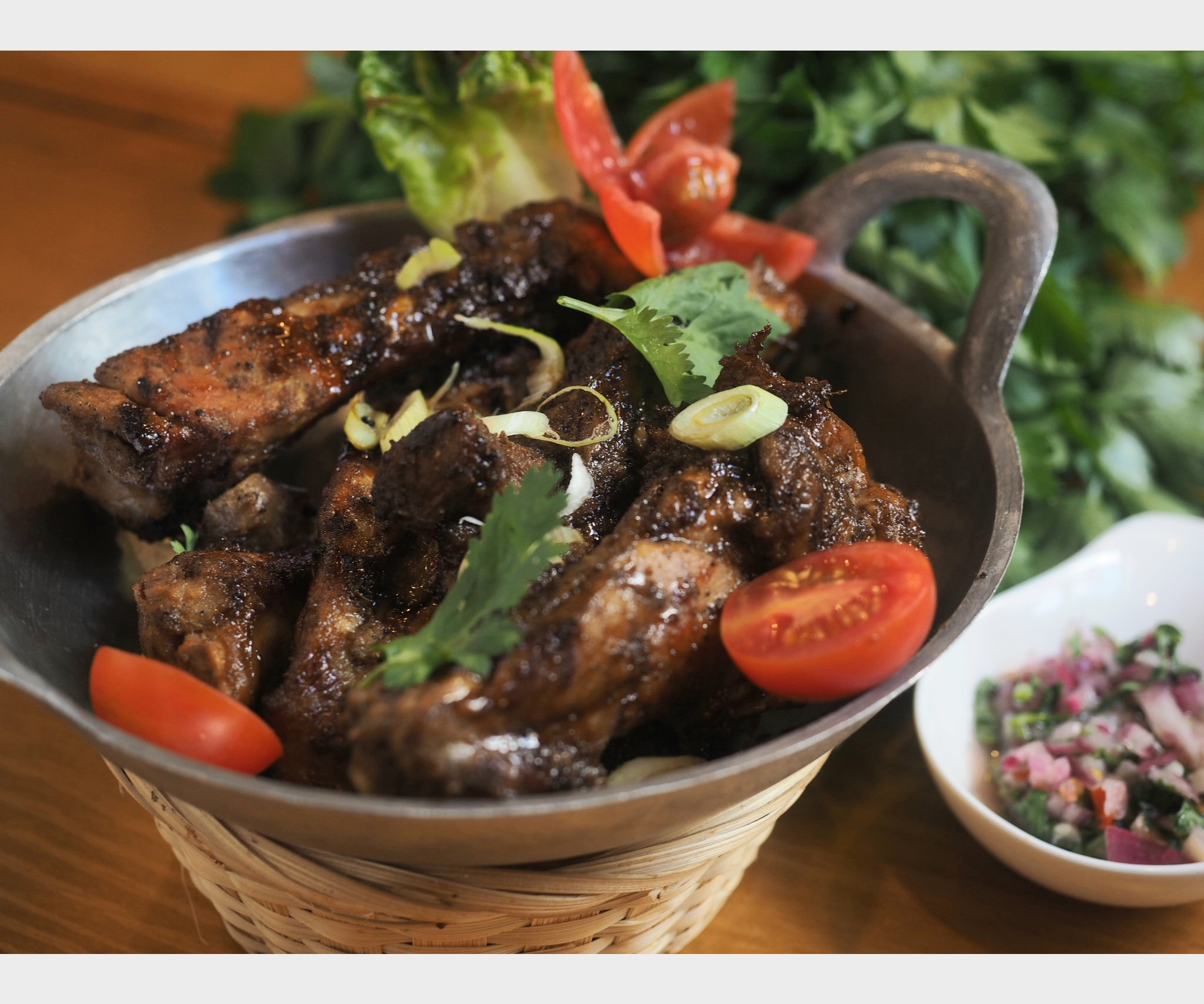 <h6 class='prettyPhoto-title'>Iga bakar babi </h6>