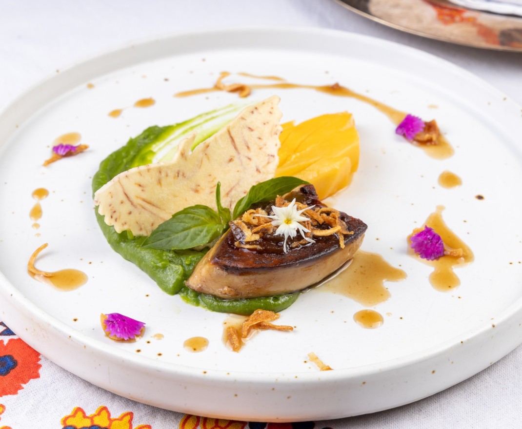 <h3 class='prettyPhoto-title'>“PHETCHABUN” TAMARIND & FRENCH “LANDES” FOIE GRAS</h3>