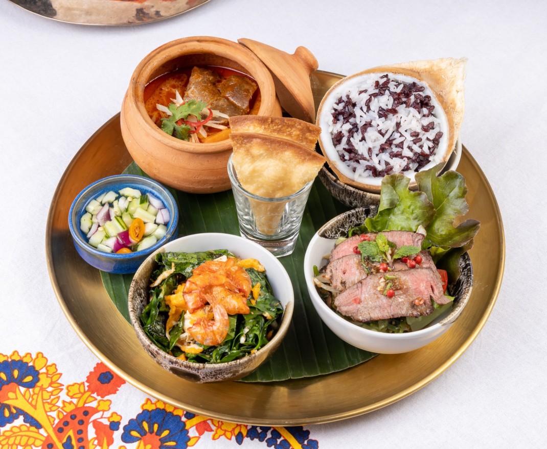 <h3 class='prettyPhoto-title'>MAINS 2</h3>