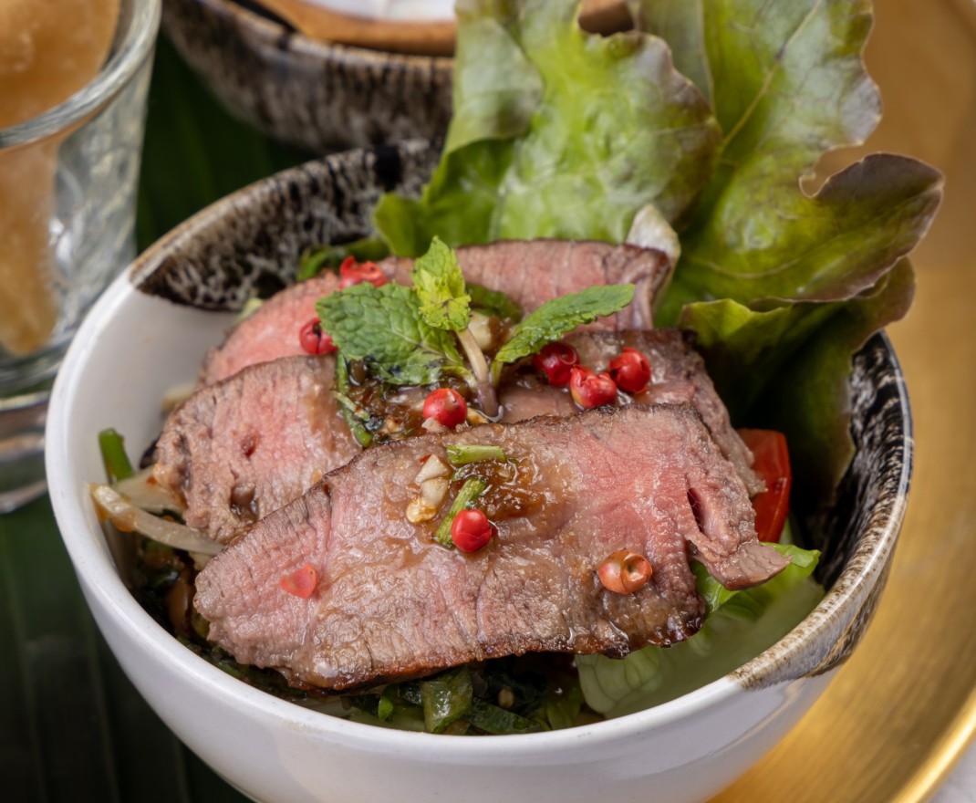 <h3 class='prettyPhoto-title'>BURIRAM THAI ANGUS PREMIUM BEEF SALAD</h3>