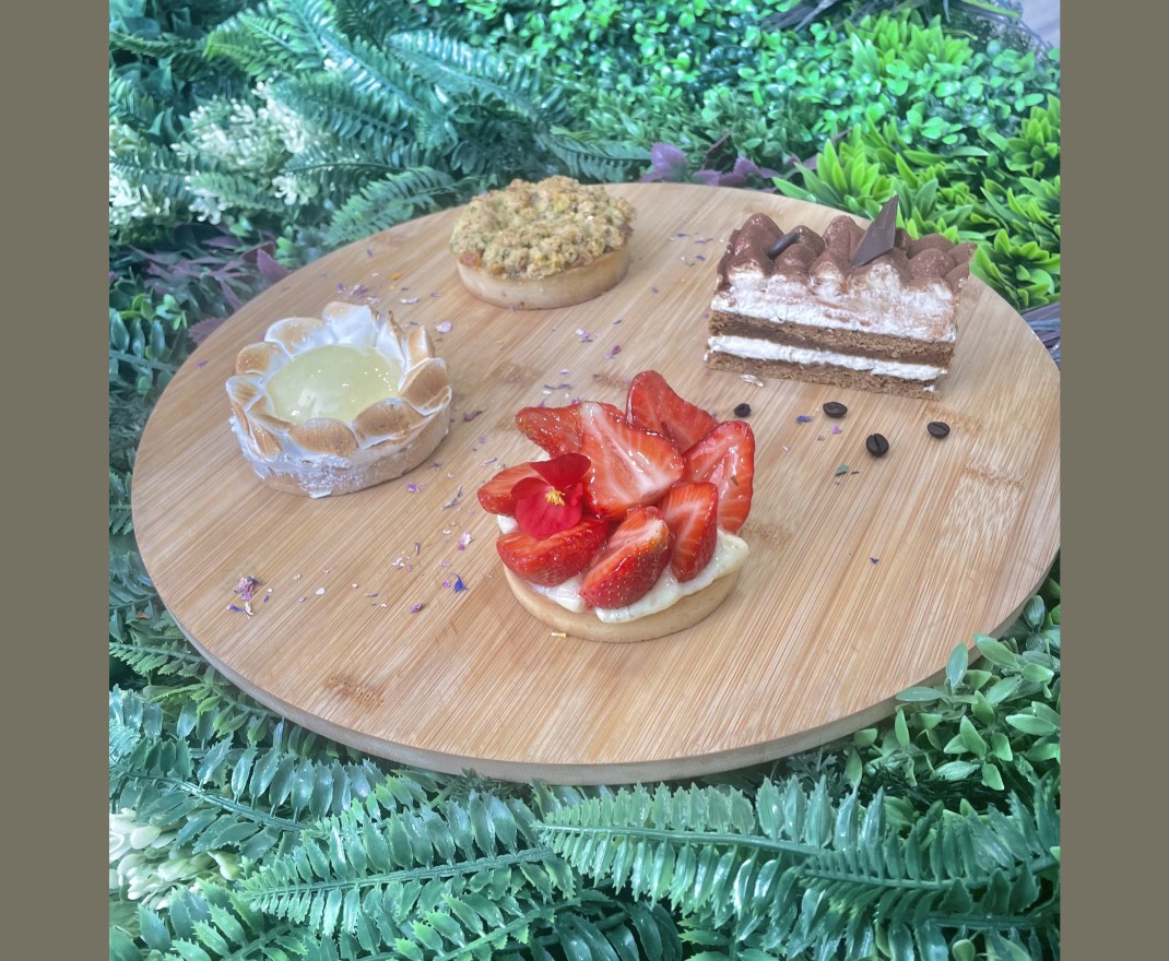 <h6 class='prettyPhoto-title'>Pâtisserie du moment</h6>