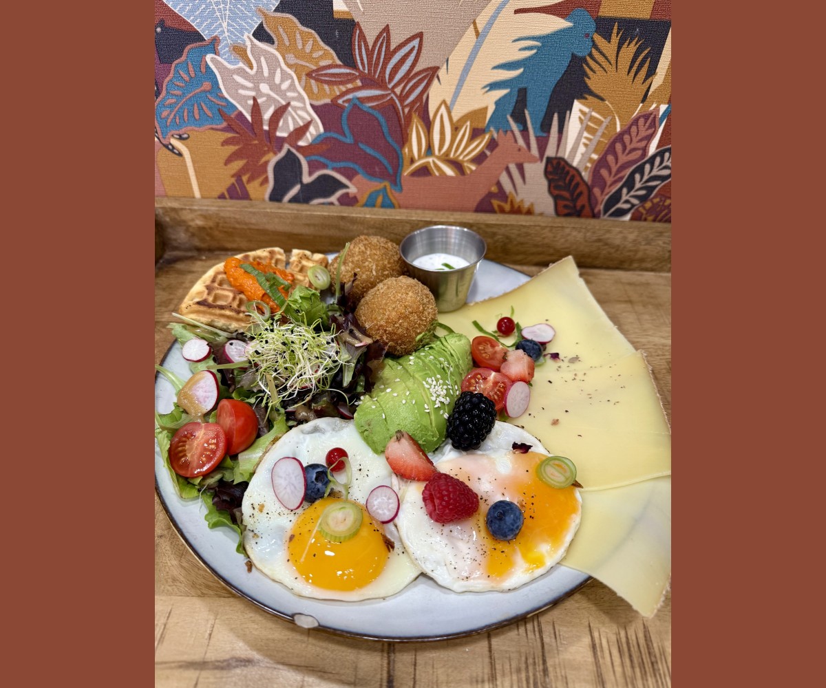 <h3 class='prettyPhoto-title'>Assiettes Brunch Falafel </h3>