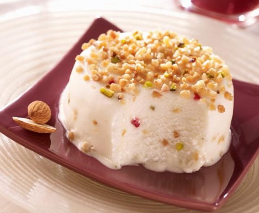 <h6 class='prettyPhoto-title'>Nougat glacé</h6>