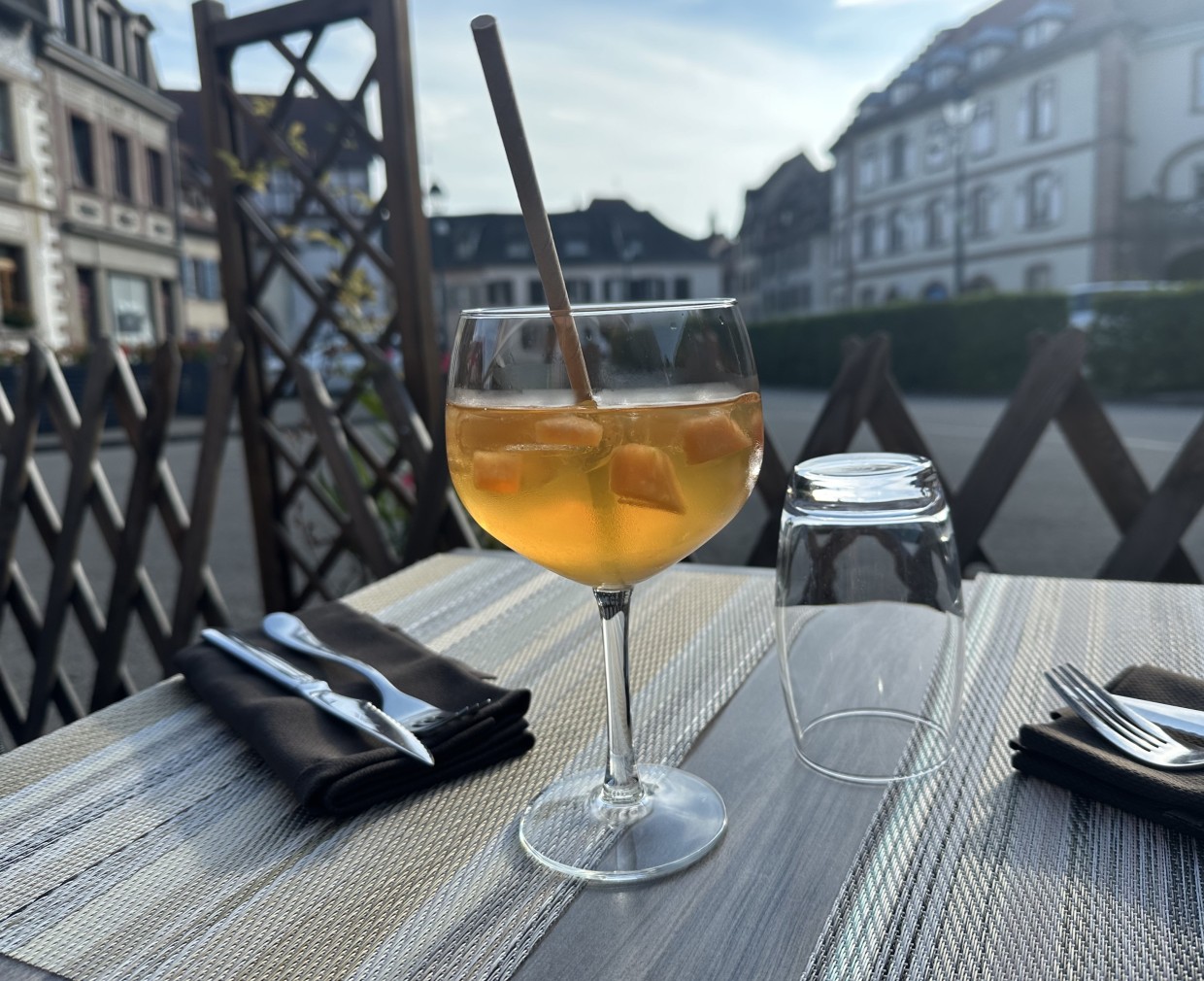 <h6 class='prettyPhoto-title'>Mocktail "Melon"</h6>