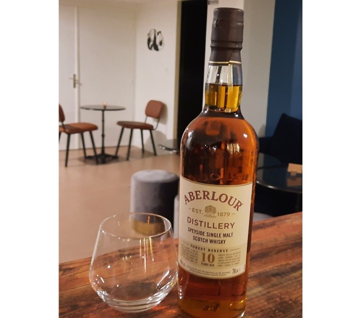 <h6 class='prettyPhoto-title'>Whiskey ABERLOUR 10 YEARS OLD</h6>