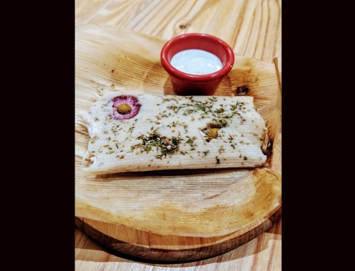 <h6 class='prettyPhoto-title'>タマル「コケット」</h6>