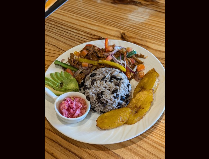 <h6 class='prettyPhoto-title'>Ropa Vieja (Cuban dish) </h6>