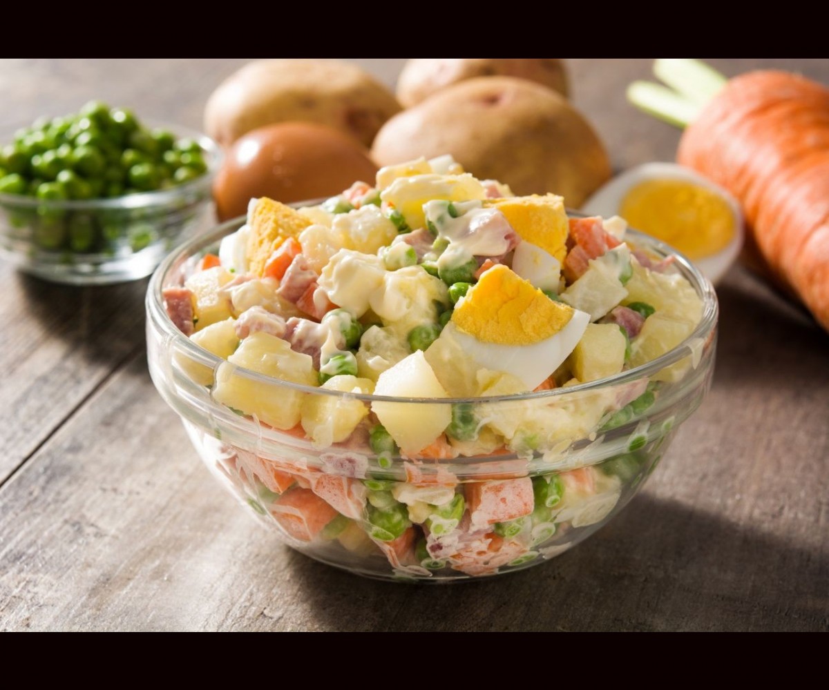<h3 class='prettyPhoto-title'>Russian salad</h3>