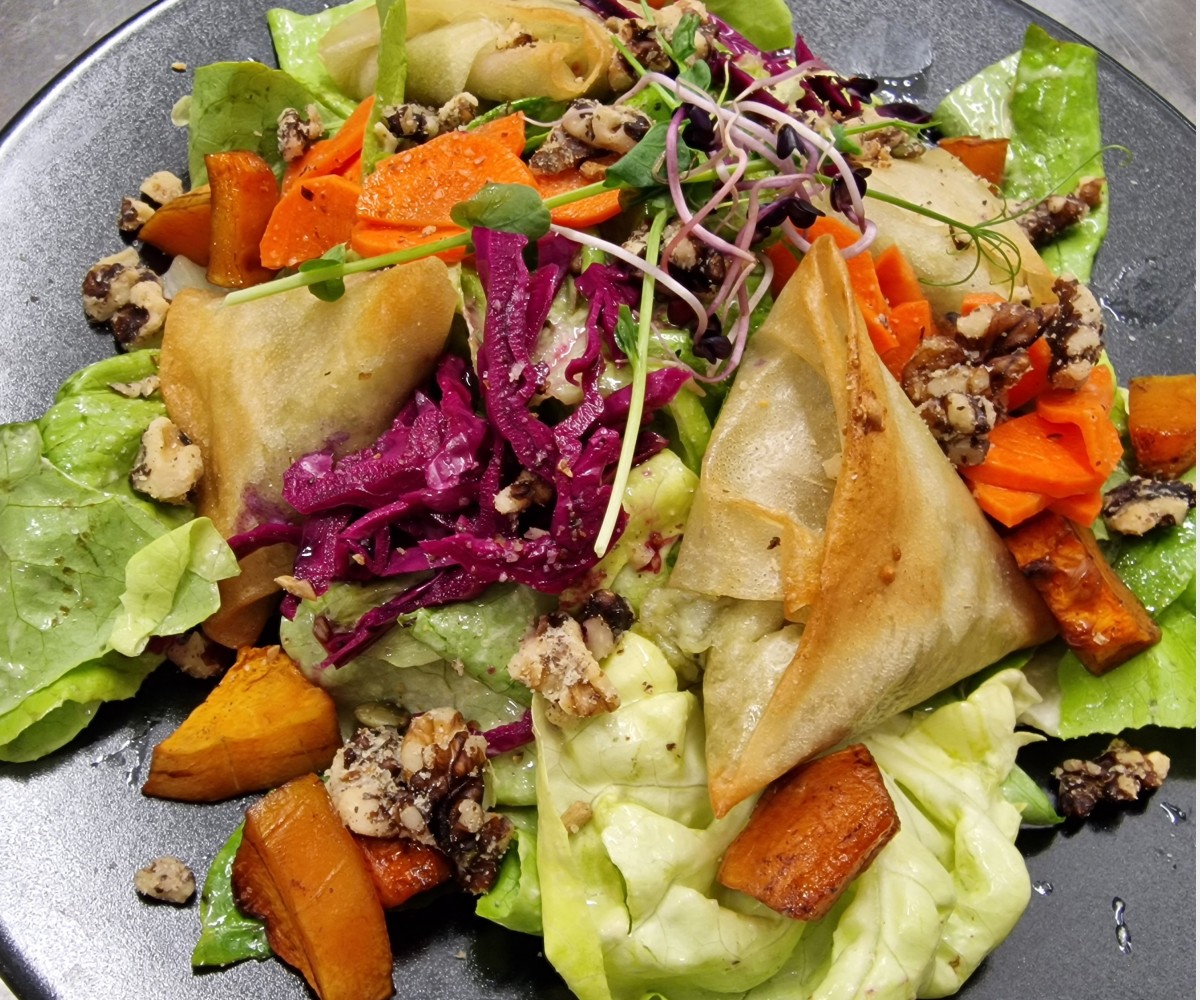 <h6 class='prettyPhoto-title'>SALADE D'AUTOMNE</h6>