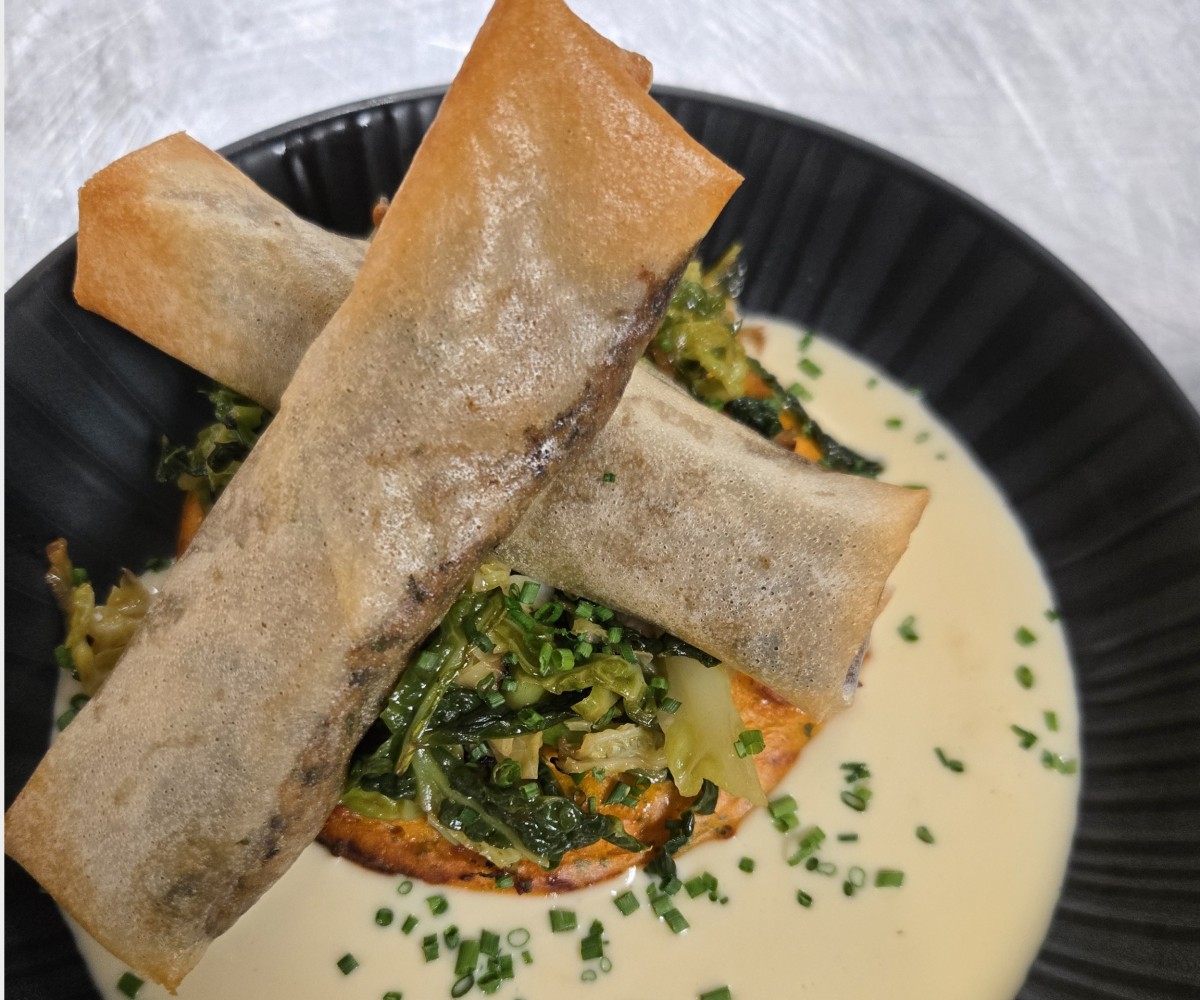 <h3 class='prettyPhoto-title'>طبق اللحظة</h3>