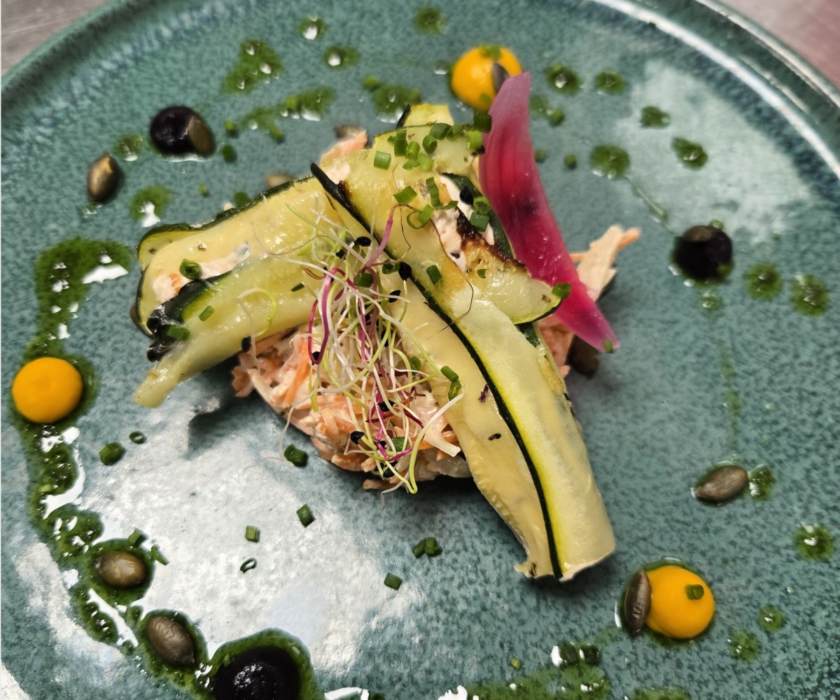 <h3 class='prettyPhoto-title'>Entrée du moment</h3>