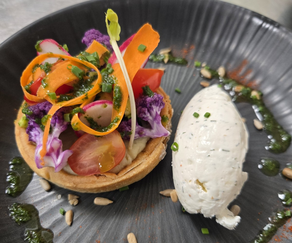 <h3 class='prettyPhoto-title'>Tarta salada de verduras</h3>