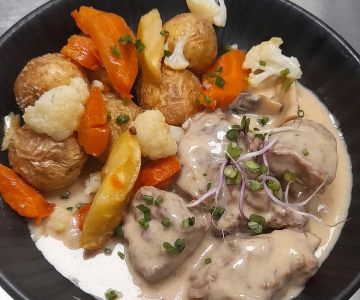 <h3 class='prettyPhoto-title'>La blanquette de veau</h3>