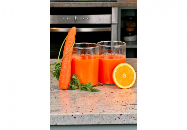 <h6 class='prettyPhoto-title'>Carrot & Orange</h6>