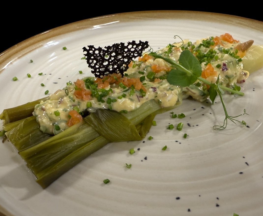 <h3 class='prettyPhoto-title'>Poireaux vinaigrette gribiche / Brunoise saumon fumé</h3>