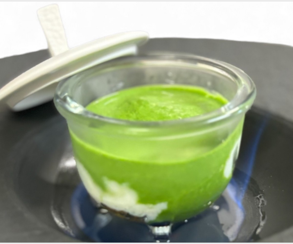 <h3 class='prettyPhoto-title'>Ovo pochê perfeito na sua frente </h3>